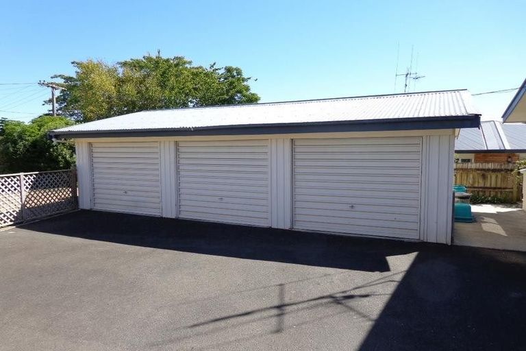 Photo of property in 74 Dinsdale Road, Dinsdale, Hamilton, 3204