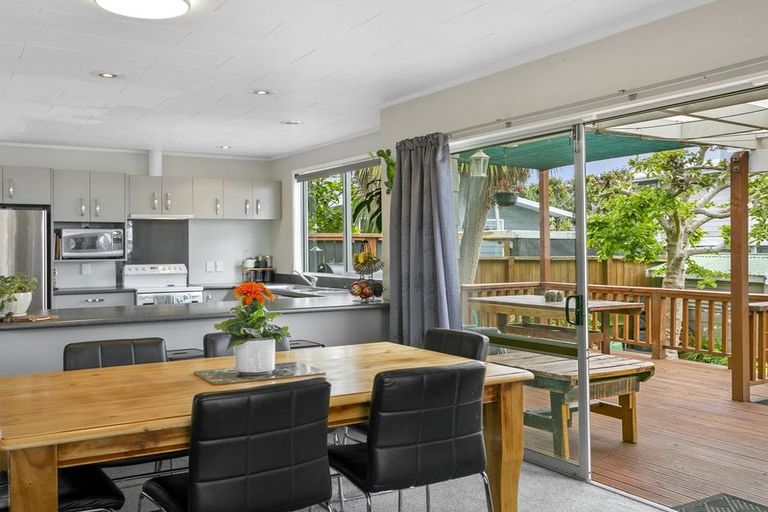 Photo of property in 12 Green Place, Richmond Heights, Taupo, 3330