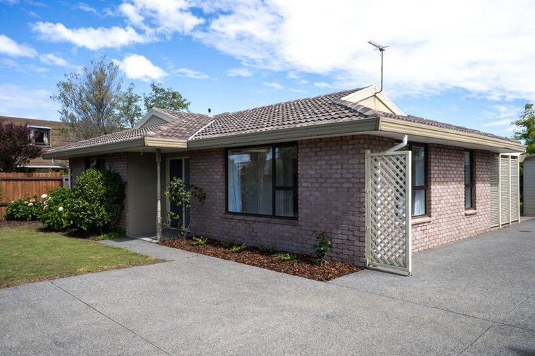 Photo of property in 8 Sabys Road, Halswell, Christchurch, 8025