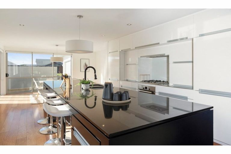 Photo of property in 7 Hoffman Court, Waikiwi, Invercargill, 9810