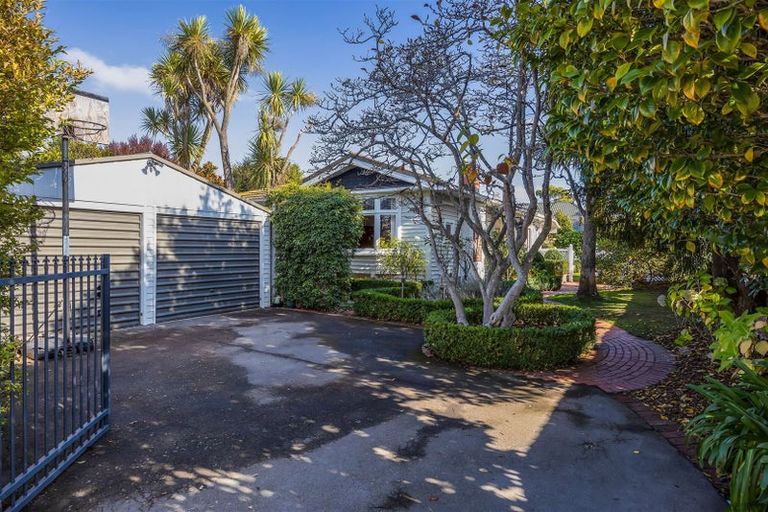 Photo of property in 11 Konini Street, Riccarton, Christchurch, 8041