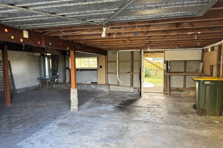 Photo of property in 63 Glamorgan Drive, Torbay, Auckland, 0630