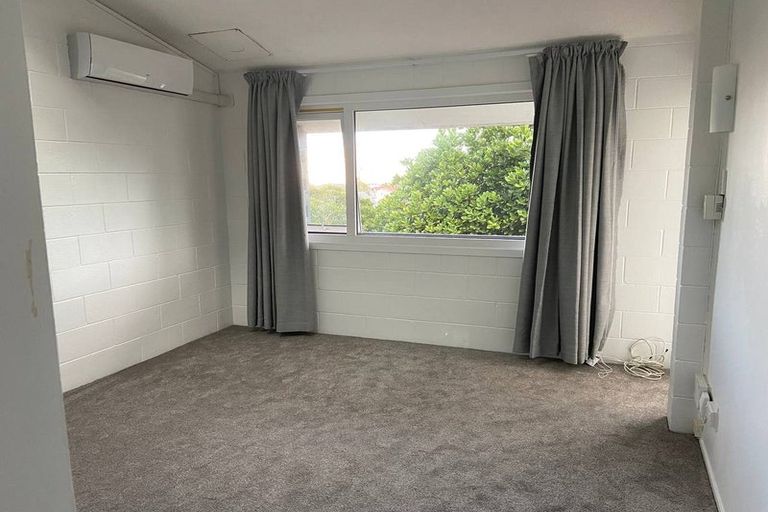 Photo of property in 6/219 Grant Road, Thorndon, Wellington, 6011