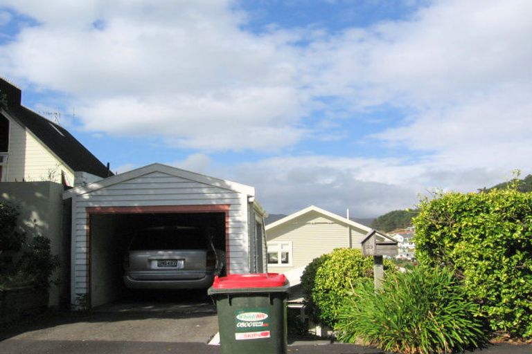 Photo of property in 99 Inglis Street, Seatoun, Wellington, 6022