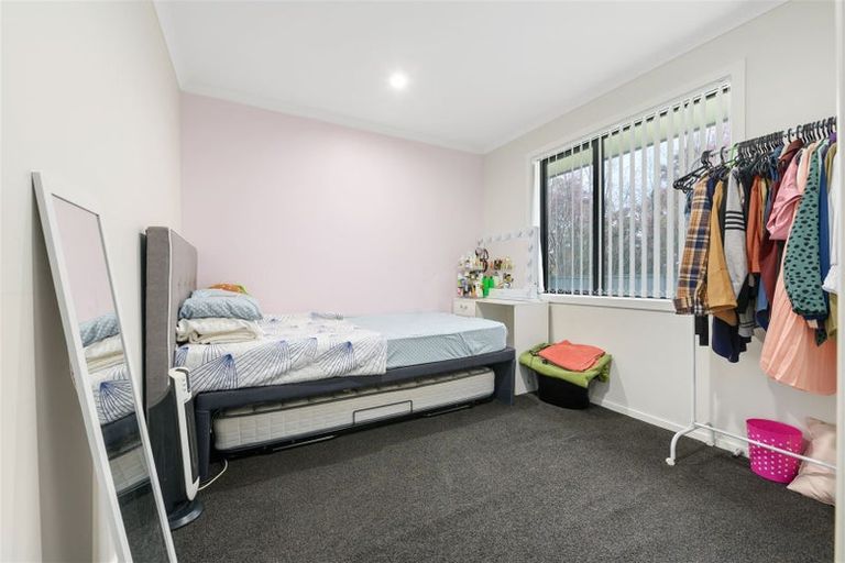Photo of property in 287 Dixon Road, Fitzroy, Hamilton, 3206
