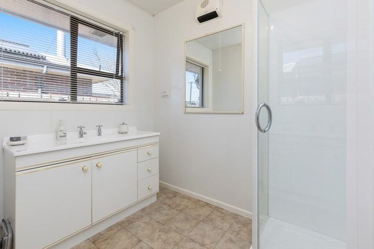 Photo of property in 37 Kaiwara Street, Hoon Hay, Christchurch, 8025