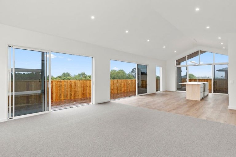 Photo of property in 18 Pinkerton Place, Ohauiti, Tauranga, 3112