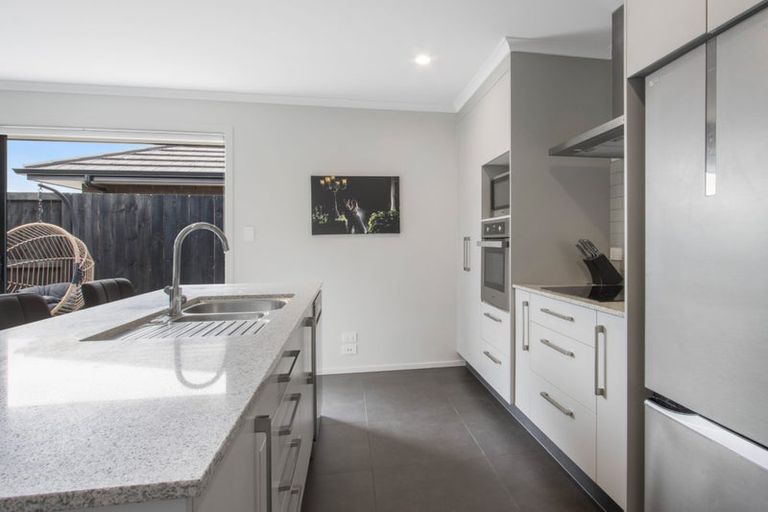 Photo of property in 14 Eastbank Drive, Katikati, 3129