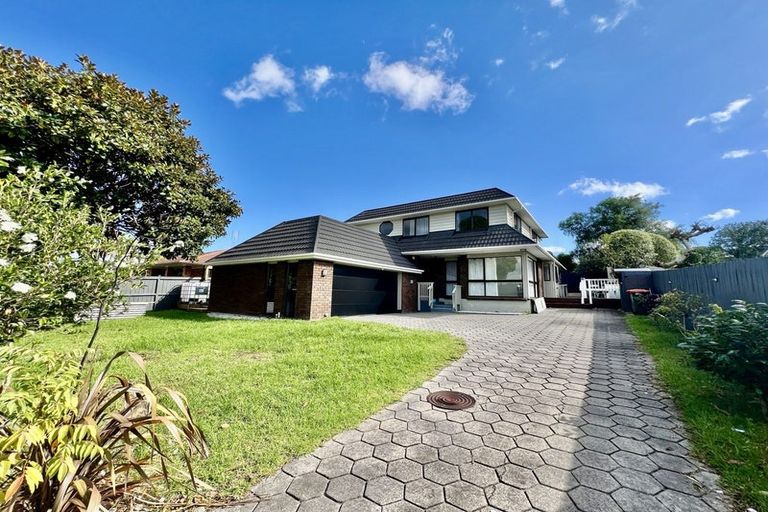Photo of property in 3 Mimosa Place, Half Moon Bay, Auckland, 2012