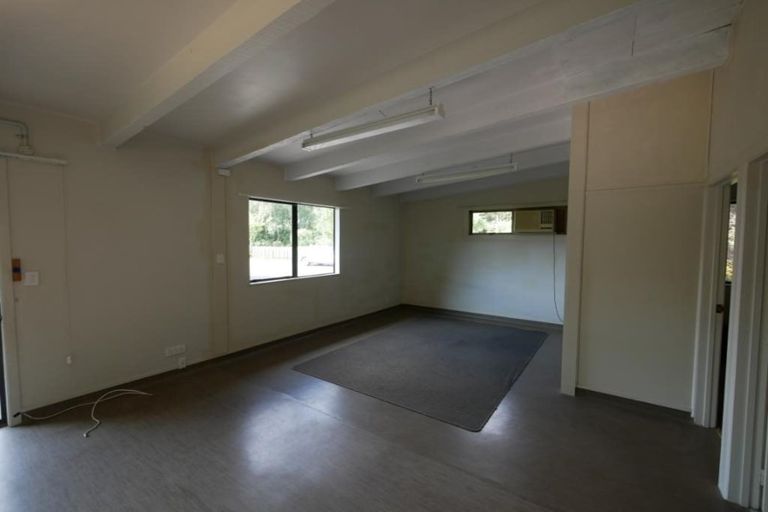 Photo of property in 332a Karaka Road, Karaka, Drury, 2578