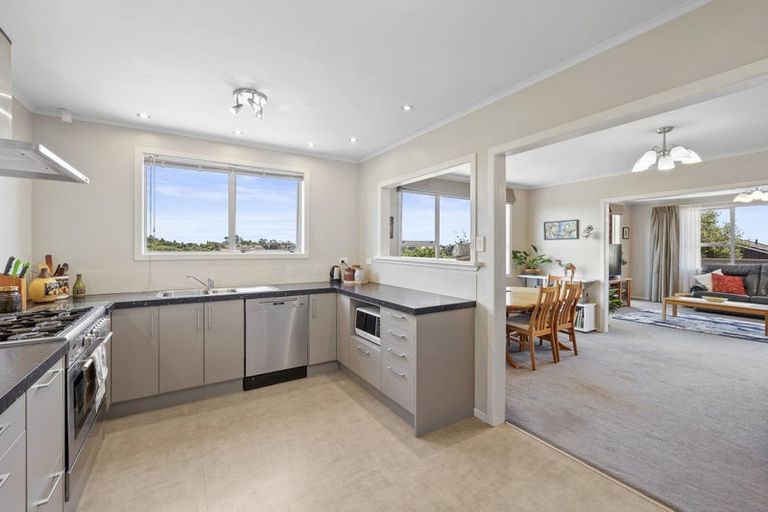 Photo of property in 49 Truby King Street, Merrilands, New Plymouth, 4312