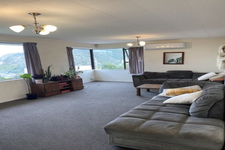 Photo of property in 15 Welland Place, Island Bay, Wellington, 6023