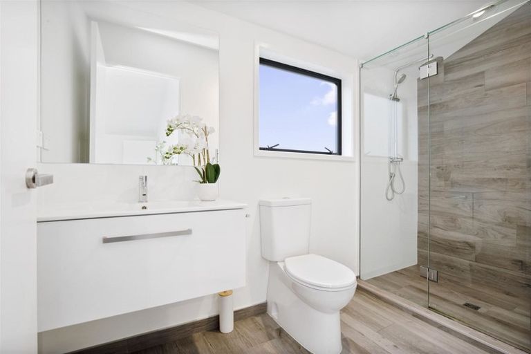 Photo of property in 7 Kinross Lane, Jacks Point, Queenstown, 9371