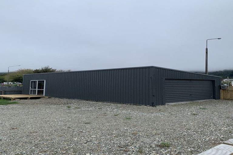 Photo of property in 8 Sinnamon Street, Reefton, 7830