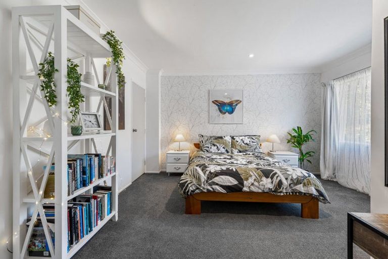 Photo of property in 65 Okura River Road, Okura, Albany, 0792