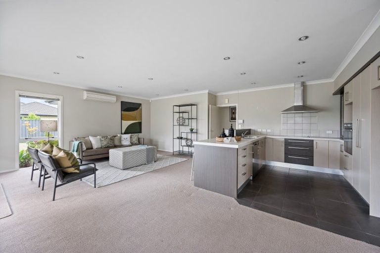 Photo of property in 20 Akaroa Road, Poraiti, Napier, 4112