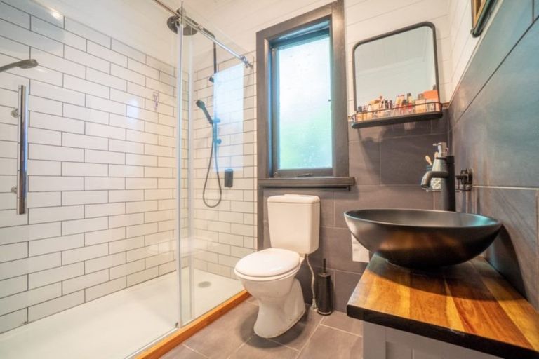 Photo of property in 26 Knowles Street, Terrace End, Palmerston North, 4410