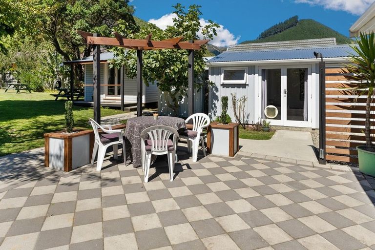 Photo of property in 73a Brook Street, The Brook, Nelson, 7010