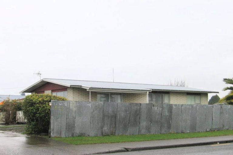 Photo of property in 612 Kiwi Street, Camberley, Hastings, 4120