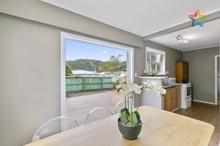 Photo of property in 16 Mimihau Grove, Wainuiomata, Lower Hutt, 5014