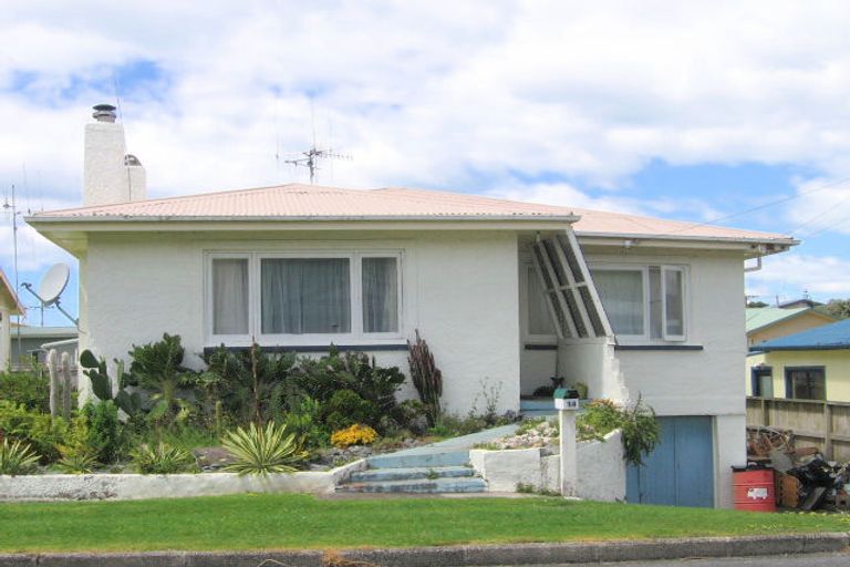 Photo of property in 14 Marine Avenue, Waihi Beach, 3611