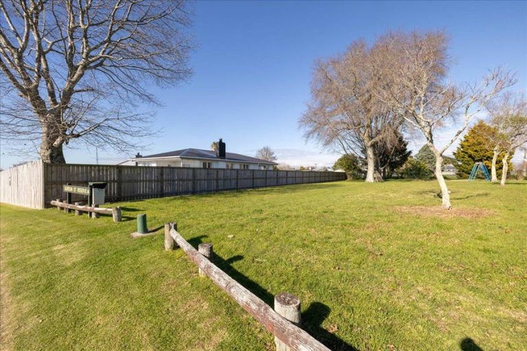Photo of property in 9 Gordon Street, Te Puke, 3119