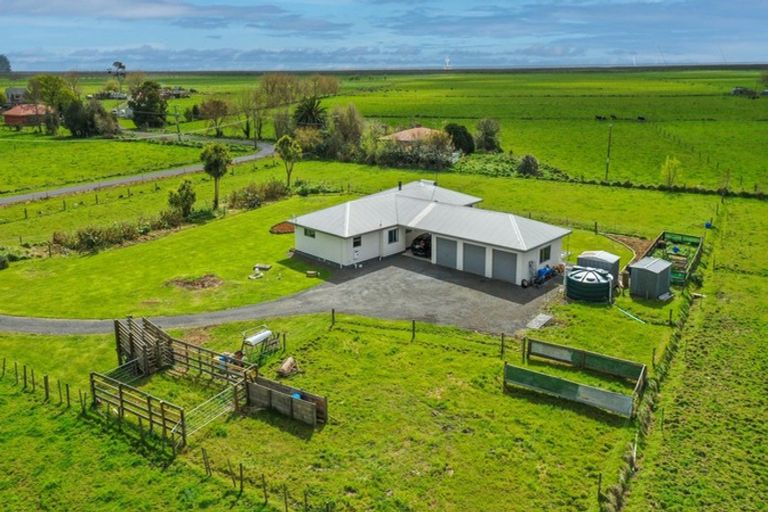 Photo of property in 54 Arawa Street, Pipiroa, Ngatea, 3597