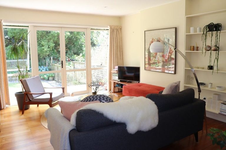 Photo of property in 7 Delhi Crescent, Khandallah, Wellington, 6035