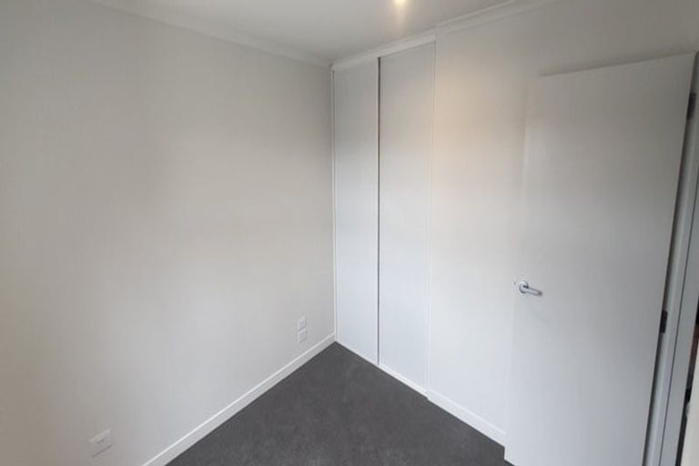 Photo of property in 202/30 Shortfin Place, Flat Bush, Auckland, 2019