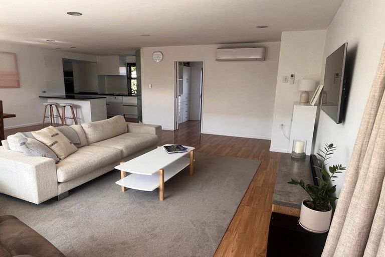 Photo of property in 10 Lochmore Street, Bishopdale, Christchurch, 8051