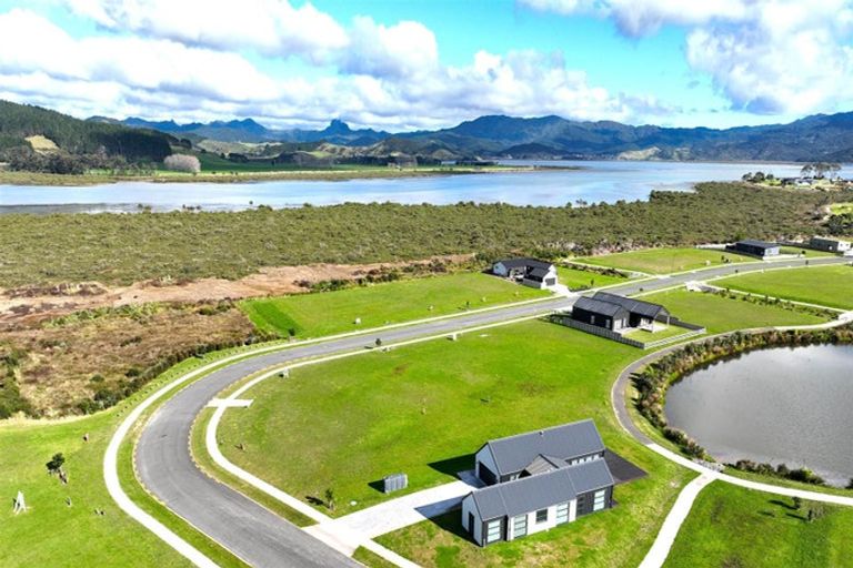 Photo of property in 148 Kopani Road, Matarangi, 3592