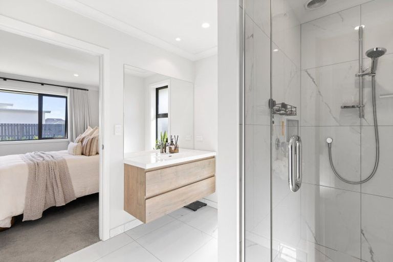 Photo of property in 24 Rose Manor Drive, Springlands, Blenheim, 7201