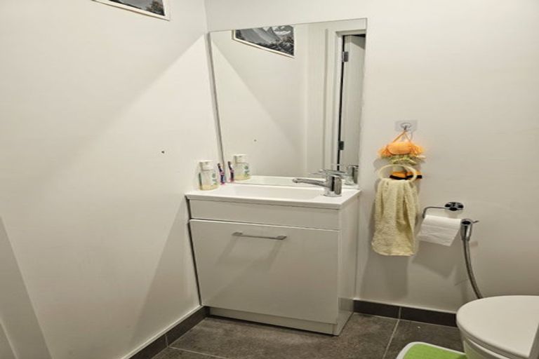 Photo of property in 2/122 Pooks Road, Ranui, Auckland, 0612