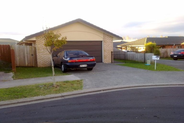 Photo of property in 38 Tussock Avenue, Mangere, Auckland, 2022