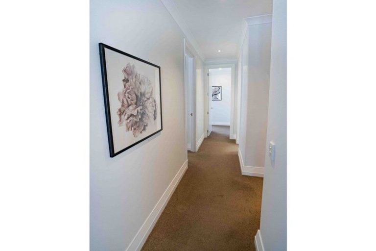 Photo of property in Kelvin House, 8d/16 The Terrace, Wellington Central, Wellington, 6011