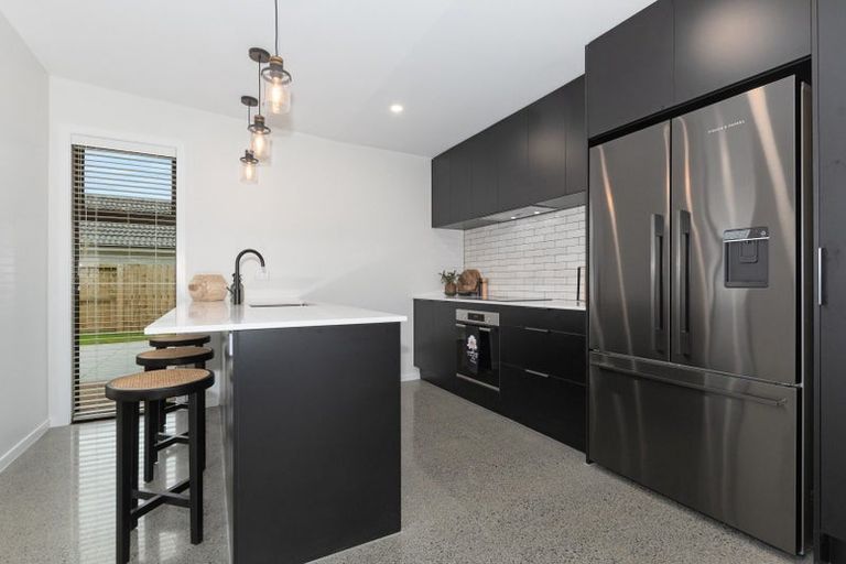 Photo of property in 2 Tiaki Rise, Tikipunga, 0112