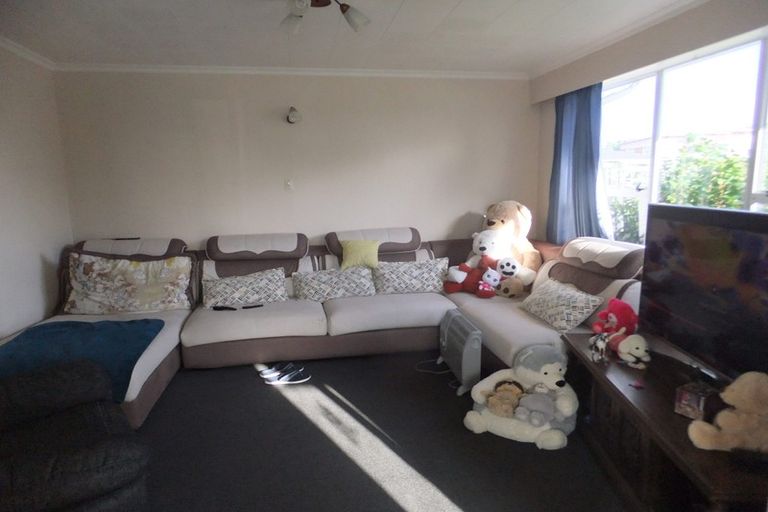 Photo of property in 65 Nevada Drive, Merrilands, New Plymouth, 4312