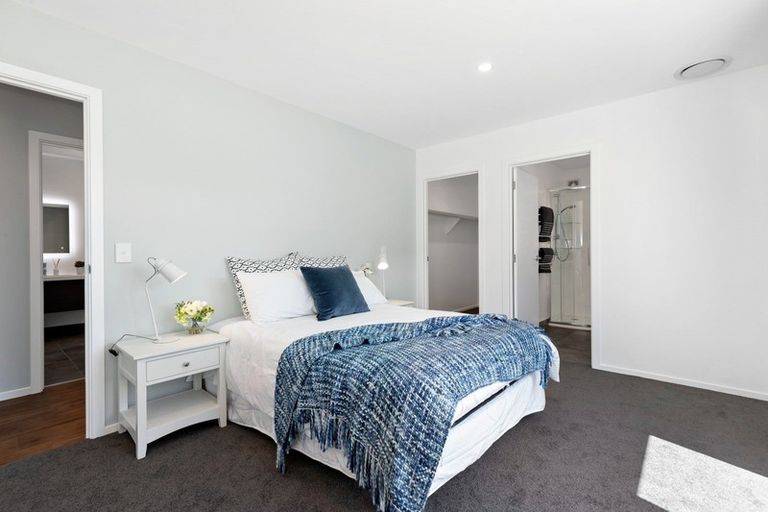 Photo of property in 21 Bannister Street, Jacks Point, Queenstown, 9371
