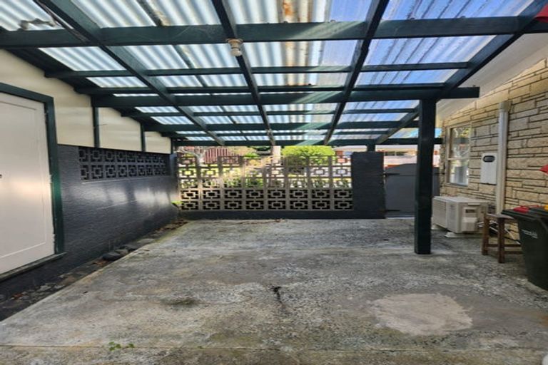 Photo of property in 1 Margan Place, Red Hill, Papakura, 2110