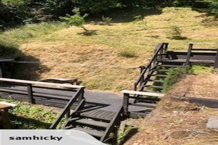 Photo of property in 105a South Karori Road, Karori, Wellington, 6012