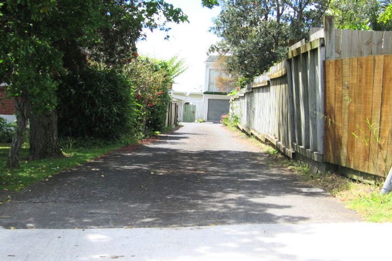 Photo of property in 2/110 Hillside Road, Papatoetoe, Auckland, 2025