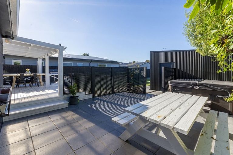 Photo of property in 7 Swindells Road, Waikuku Beach, 7473