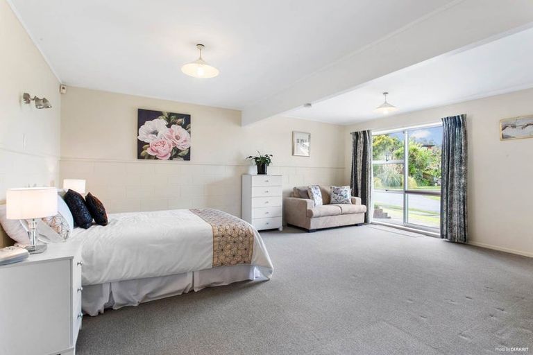 Photo of property in 5 Jeanette Place, Mairangi Bay, Auckland, 0630