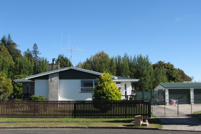 Photo of property in 11 Alloa Place, Tokoroa, 3420
