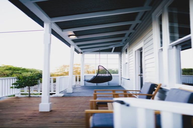 Photo of property in 22 Lawson Street, Roslyn, Dunedin, 9011