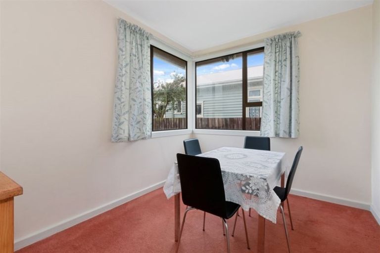 Photo of property in 91 Mackworth Street, Woolston, Christchurch, 8062