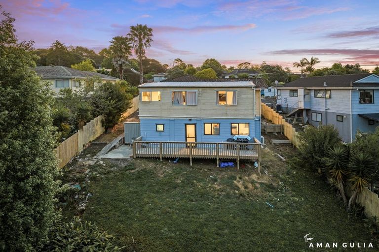 Photo of property in 18 Hydra Place, Glen Eden, Auckland, 0602