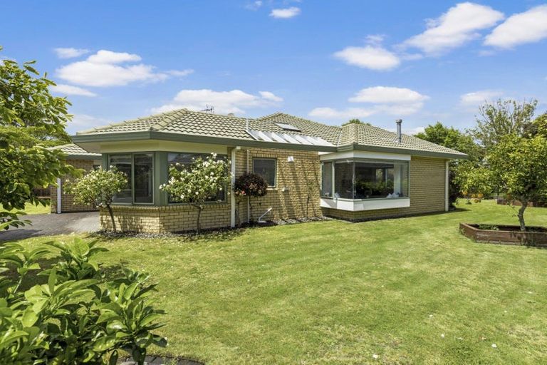 Photo of property in 3 Waipuna Place, Rototuna, Hamilton, 3210