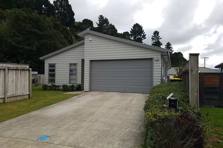 Photo of property in 30 Poppy Watts Grove, Stokes Valley, Lower Hutt, 5019