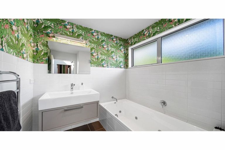 Photo of property in 9 Ennerdale Row, Westmorland, Christchurch, 8025